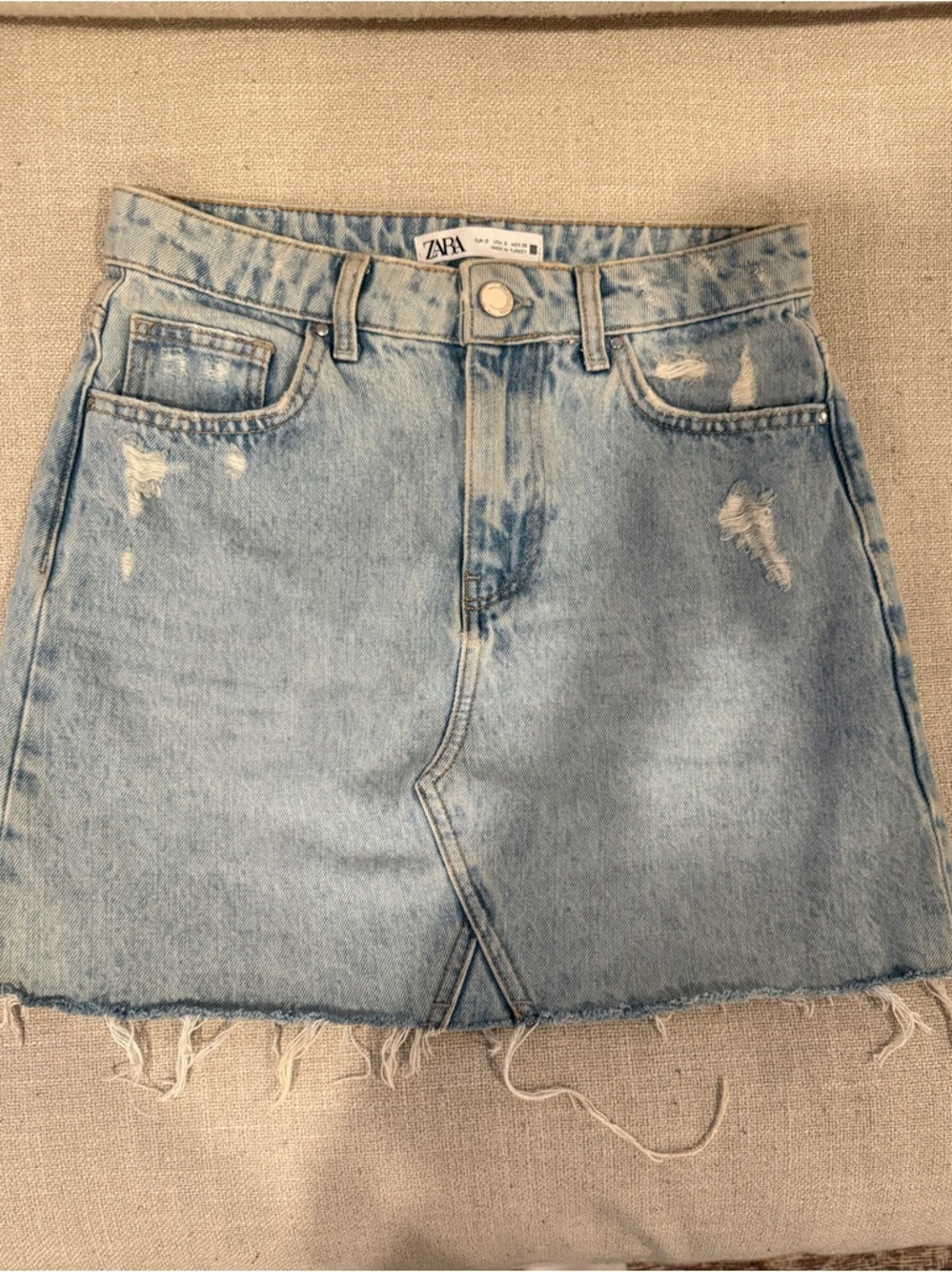 Zara Light Wash Distressed Denim Mini Skirt Raw Hem Size S